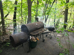 Maenner unter sich ;) Mit eigenem Smoker angereist und Spass in beiden Objekten am Silbersee
